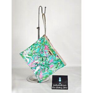 NWOT Lilly Pulitzer Women's Water Resistant Vinyl Beach Day Pouch Zipper Bag 297